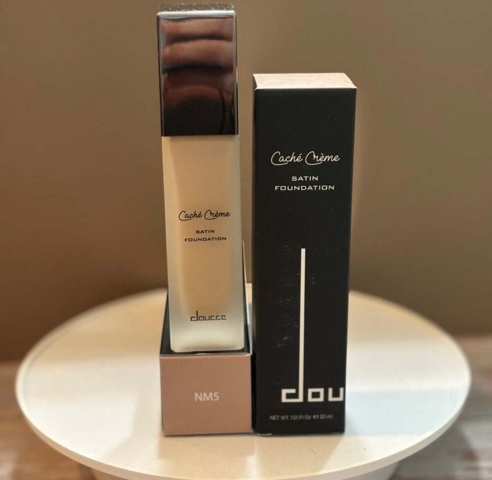 Doucce Caché Crème Satin Foundation